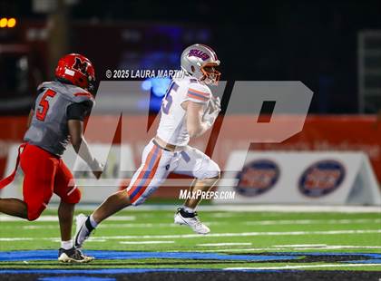Thumbnail 2 in Bolles vs. Monarch photogallery.