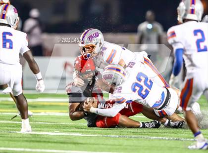 Thumbnail 2 in Bolles vs. Monarch photogallery.
