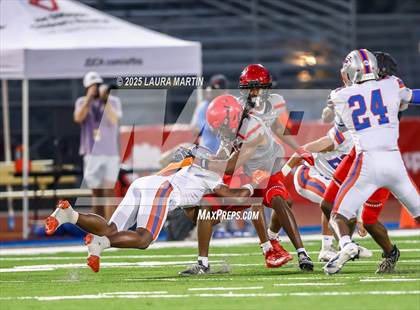 Thumbnail 2 in Bolles vs. Monarch photogallery.