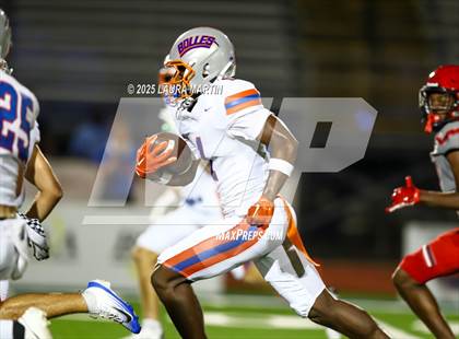 Thumbnail 1 in Bolles vs. Monarch photogallery.
