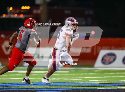 Thumbnail 1 in Bolles vs. Monarch photogallery.