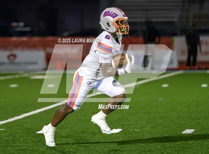 Thumbnail 1 in Bolles vs. Monarch photogallery.