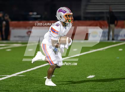 Thumbnail 3 in Bolles vs. Monarch photogallery.