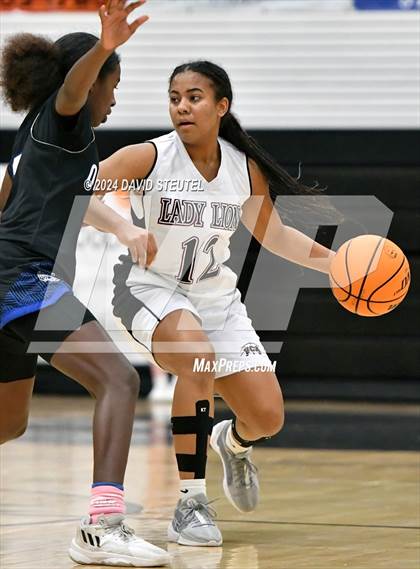 Thumbnail 2 in Oakland @ Valley Christian (CIF State NorCal D5 Playoff) photogallery.