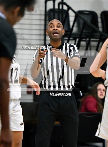 Thumbnail 3 in Oakland @ Valley Christian (CIF State NorCal D5 Playoff) photogallery.
