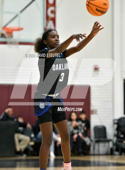 Thumbnail 1 in Oakland @ Valley Christian (CIF State NorCal D5 Playoff) photogallery.