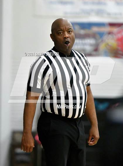Thumbnail 3 in Oakland @ Valley Christian (CIF State NorCal D5 Playoff) photogallery.