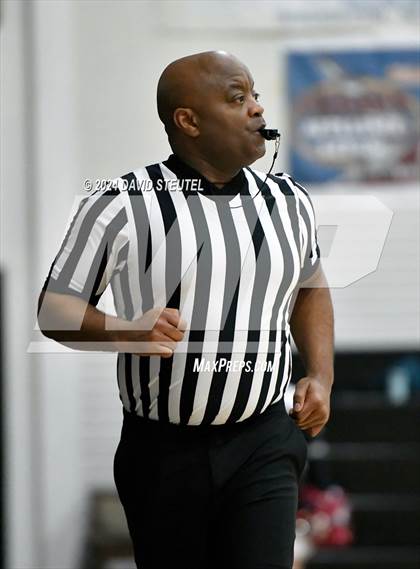 Thumbnail 1 in Oakland @ Valley Christian (CIF State NorCal D5 Playoff) photogallery.