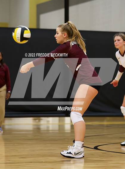 Thumbnail 2 in Howe vs. Sherman (Denison Invitational Showcase) photogallery.