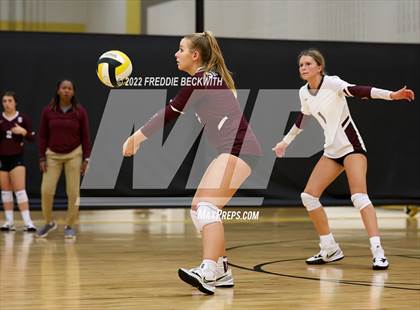 Thumbnail 3 in Howe vs. Sherman (Denison Invitational Showcase) photogallery.