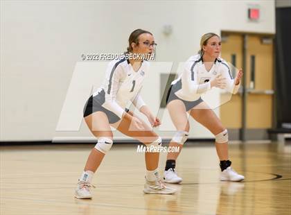 Thumbnail 3 in Howe vs. Sherman (Denison Invitational Showcase) photogallery.