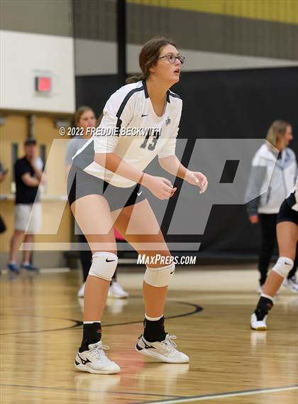Thumbnail 2 in Howe vs. Sherman (Denison Invitational Showcase) photogallery.
