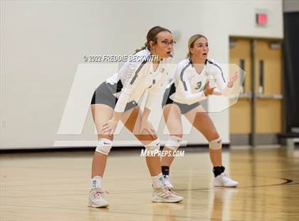 Thumbnail 2 in Howe vs. Sherman (Denison Invitational Showcase) photogallery.