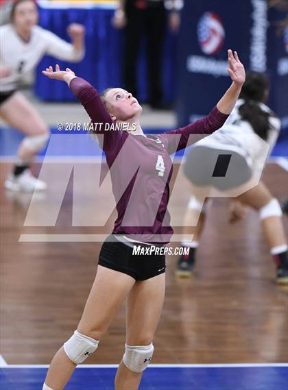 Thumbnail 3 in Silver Creek vs. Holy Family (CHSAA 4A Playoff) photogallery.