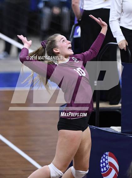 Thumbnail 2 in Silver Creek vs. Holy Family (CHSAA 4A Playoff) photogallery.