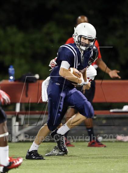 Thumbnail 2 in Boyd Navy vs. Coppell photogallery.