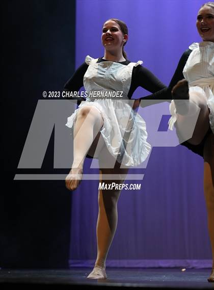 Thumbnail 1 in Strutters Showcase photogallery.