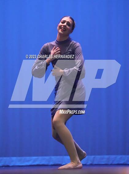 Thumbnail 2 in Strutters Showcase photogallery.