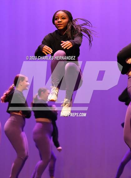 Thumbnail 2 in Strutters Showcase photogallery.