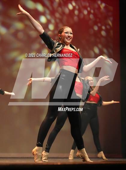 Thumbnail 3 in Strutters Showcase photogallery.