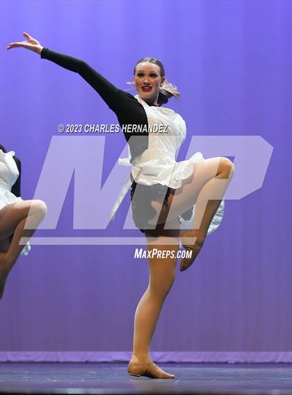 Thumbnail 3 in Strutters Showcase photogallery.