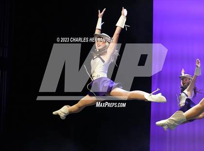 Thumbnail 1 in Strutters Showcase photogallery.