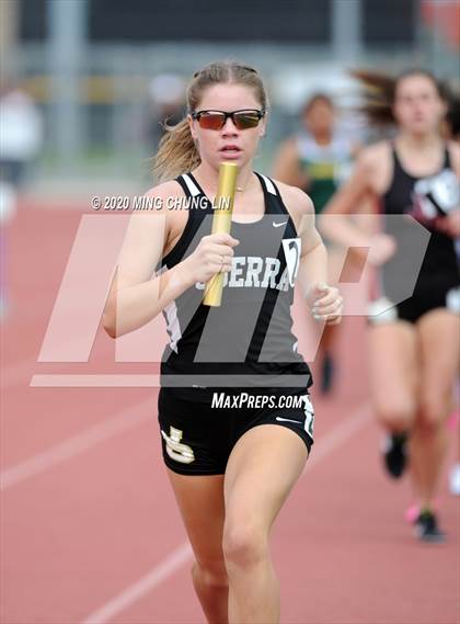 Thumbnail 2 in Earl Engman Relays (Distance Medley 1) photogallery.