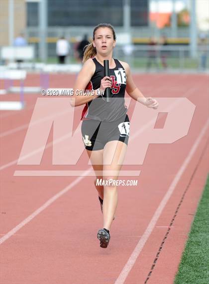 Thumbnail 2 in Earl Engman Relays (Distance Medley 1) photogallery.