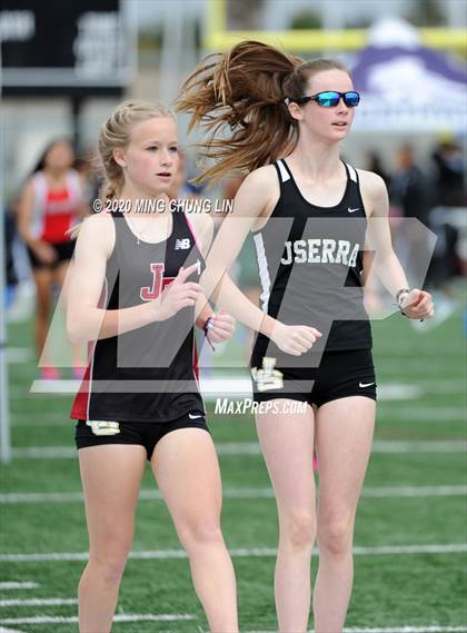 Thumbnail 3 in Earl Engman Relays (Distance Medley 1) photogallery.