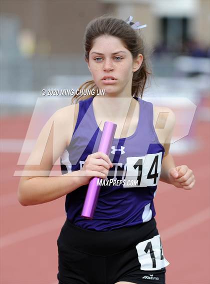 Thumbnail 3 in Earl Engman Relays (Distance Medley 1) photogallery.