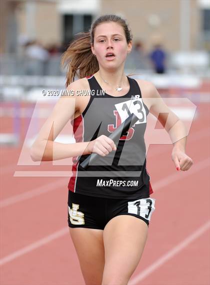 Thumbnail 3 in Earl Engman Relays (Distance Medley 1) photogallery.