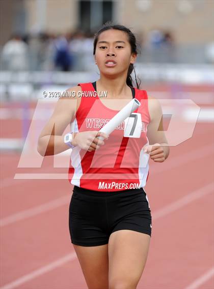 Thumbnail 1 in Earl Engman Relays (Distance Medley 1) photogallery.