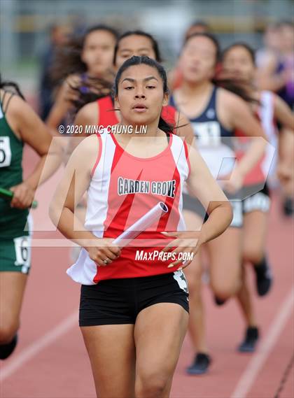 Thumbnail 1 in Earl Engman Relays (Distance Medley 1) photogallery.