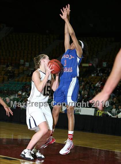 Thumbnail 2 in Legacy vs. Fountain-Fort Carson (5A Quarterfinals) photogallery.