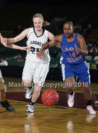 Thumbnail 1 in Legacy vs. Fountain-Fort Carson (5A Quarterfinals) photogallery.