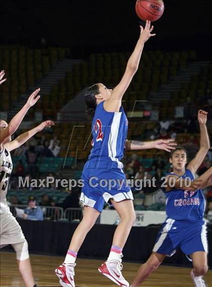 Thumbnail 1 in Legacy vs. Fountain-Fort Carson (5A Quarterfinals) photogallery.