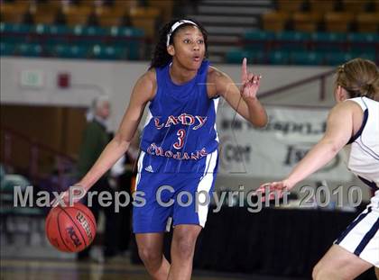 Thumbnail 3 in Legacy vs. Fountain-Fort Carson (5A Quarterfinals) photogallery.