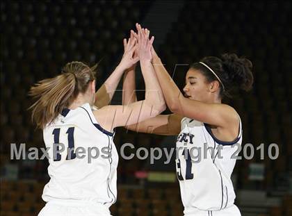 Thumbnail 3 in Legacy vs. Fountain-Fort Carson (5A Quarterfinals) photogallery.