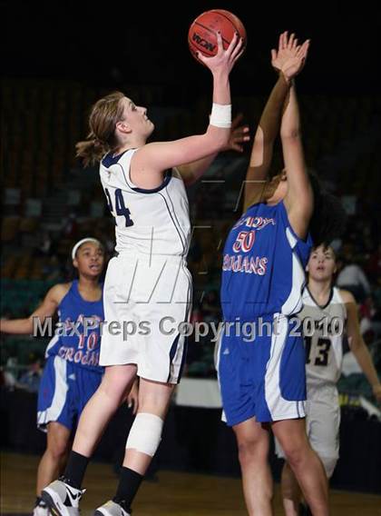 Thumbnail 3 in Legacy vs. Fountain-Fort Carson (5A Quarterfinals) photogallery.