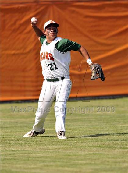 Thumbnail 3 in JSerra Catholic vs. Poly (CIF SS D1 Playoffs) photogallery.