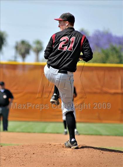 Thumbnail 2 in JSerra Catholic vs. Poly (CIF SS D1 Playoffs) photogallery.