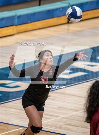 Thumbnail 2 in Logan @ Juan Diego Catholic photogallery.