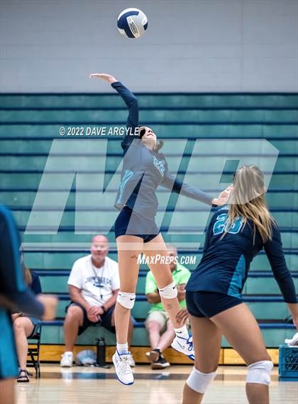 Thumbnail 1 in Logan @ Juan Diego Catholic photogallery.