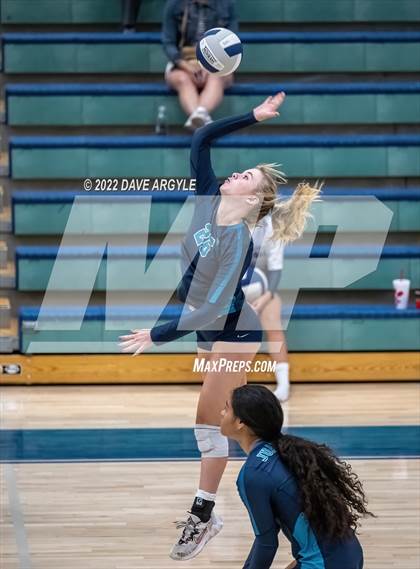 Thumbnail 2 in Logan @ Juan Diego Catholic photogallery.