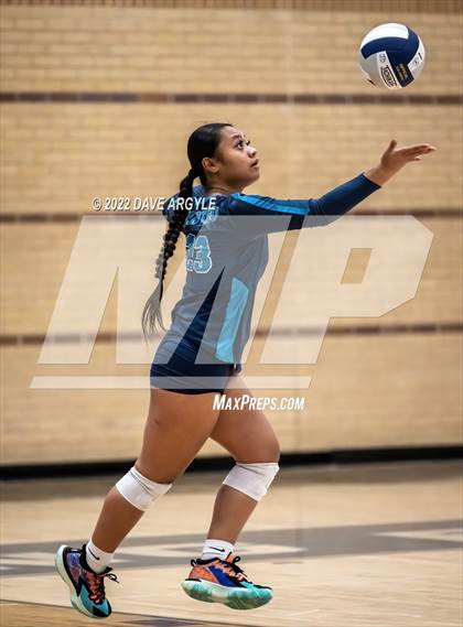 Thumbnail 1 in Logan @ Juan Diego Catholic photogallery.