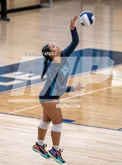 Thumbnail 1 in Logan @ Juan Diego Catholic photogallery.
