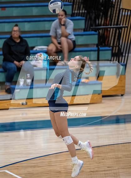 Thumbnail 2 in Logan @ Juan Diego Catholic photogallery.