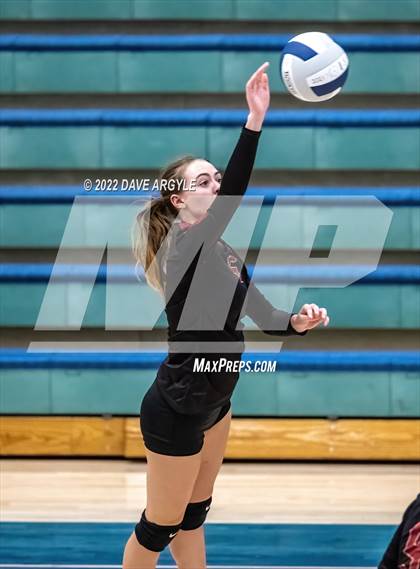 Thumbnail 2 in Logan @ Juan Diego Catholic photogallery.