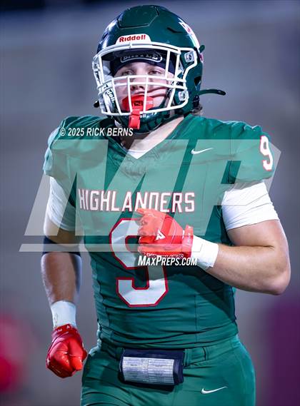 Thumbnail 1 in The Woodlands vs Grand Oaks photogallery.