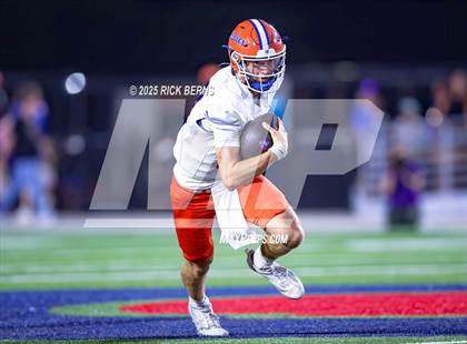 Thumbnail 3 in The Woodlands vs Grand Oaks photogallery.